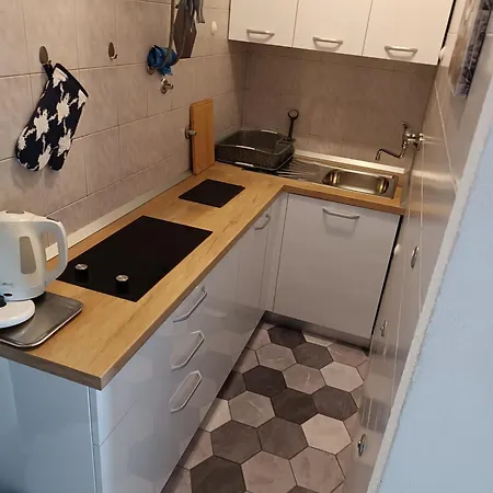 Apartment Apartment Ante