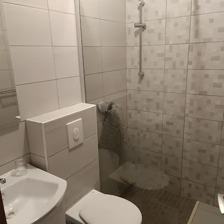 Apartment Apartment Ante